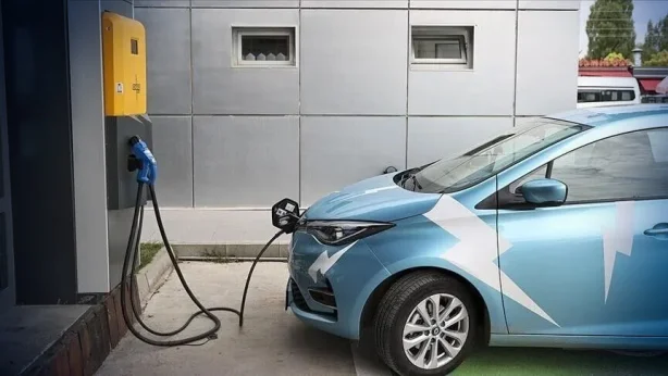 Azalan vergi desteği ve deflasyon etkisi: Çin’de elektrikli otomobil satışlarında fren
