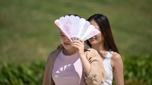 Türkiye'de sıcaklıklar mevsim normallerini aştı: Geçen ay son 56 yılın en sıcak 11. haziranı oldu Türkiye'de sıcaklıklar mevsim normallerini aştı: Geçen ay son 56 yılın en sıcak 11. haziranı oldu