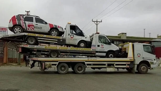 İstanbul’da araç çekme ücreti 2 bin 500 liraya yükseldi İstanbul’da araç çekme ücreti 2 bin 500 liraya yükseldi