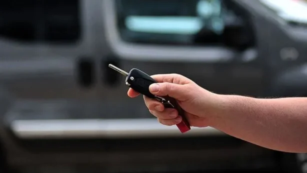 Engelli vatandaşların araç ithal işlemlerinde bekleme süresi azalacak: e-Devlet randevusu dönemi başlıyor Engelli vatandaşların araç ithal işlemlerinde bekleme süresi azalacak: e-Devlet randevusu dönemi başlıyor