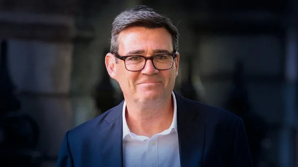 İngiltere'de yeni hükümet kuruluyor: İşçi Partisi lideri Andy Burnham ülkenin başbakanı oldu İngiltere'de yeni hükümet kuruluyor: İşçi Partisi lideri Andy Burnham ülkenin başbakanı oldu