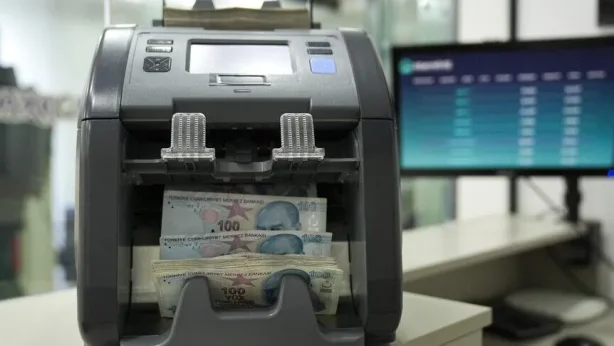 Haziranda kartlı harcamalar 2,8 trilyon liraya ulaştı Haziranda kartlı harcamalar 2,8 trilyon liraya ulaştı