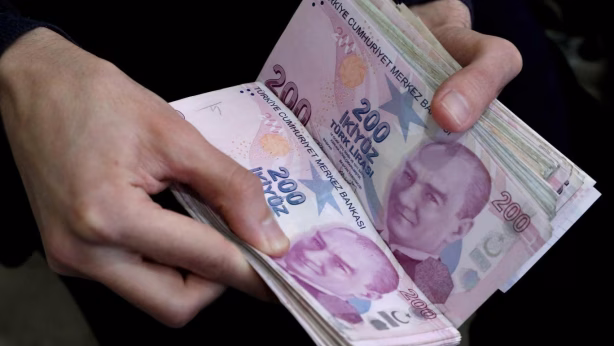 Bankacılık sektörünün mevduatı 31,9 trilyon liraya çıktı Bankacılık sektörünün mevduatı 31,9 trilyon liraya çıktı