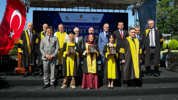 1263 mezununu geleceğe uğurladı 1263 mezununu geleceğe uğurladı