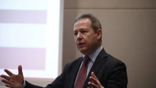 Can Hoca son yolculuğuna uğurlandı Can Hoca son yolculuğuna uğurlandı