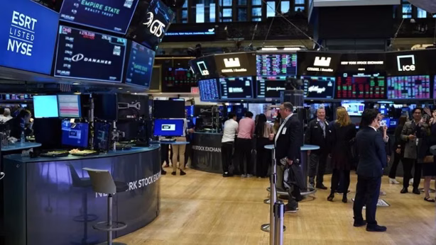 New York borsasında bilanço, tarife ve petrol fiyatları etkisi