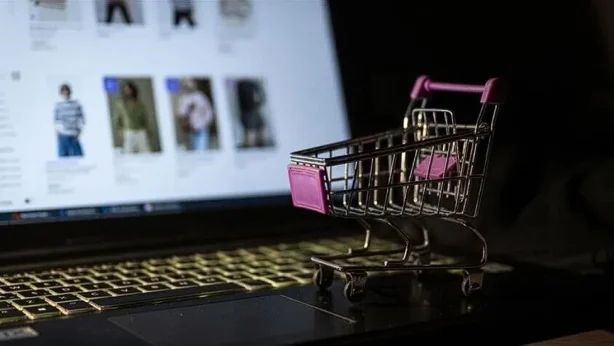 e-Ticarette yeni dönem 1 Ağustos’ta başlıyor: Tüketiciyi koruyan kurallar yürürlüğe girecek