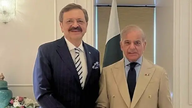TOBB Başkanı Hisarcıklıoğlu Pakistan Başbakanı Şerif ile görüştü TOBB Başkanı Hisarcıklıoğlu Pakistan Başbakanı Şerif ile görüştü