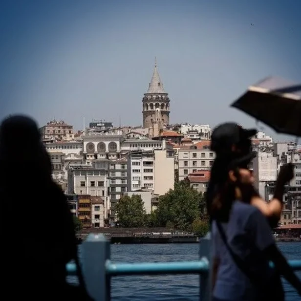 İstanbul'da yarına dikkat: Hissedilen sıcaklık 40 dereceyi bulacak