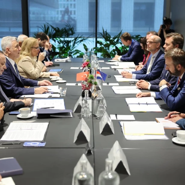 Türkiye ve Hollanda ticaretinde yeni dönem: JETCO Protokolü Lahey'de imzalandı