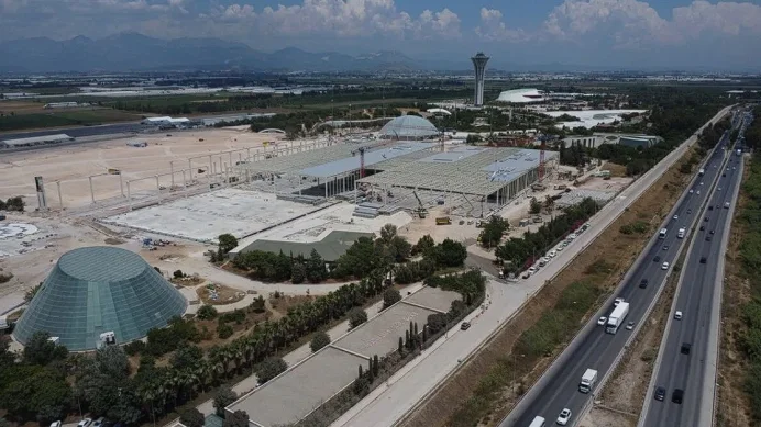 Türkiye COP31 Liderler Zirvesi’ne hazırlanıyor: Günlük 100 bin ziyaretçi bekleniyor