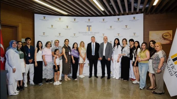 Azerbaycanlı eğitimcilere 21. yüzyıl becerileri eğitimi