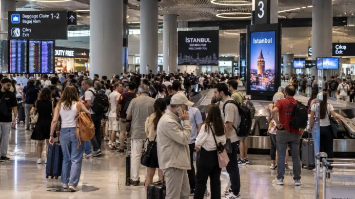 AB'li turistin rotası Türkiye oldu AB'li turistin rotası Türkiye oldu