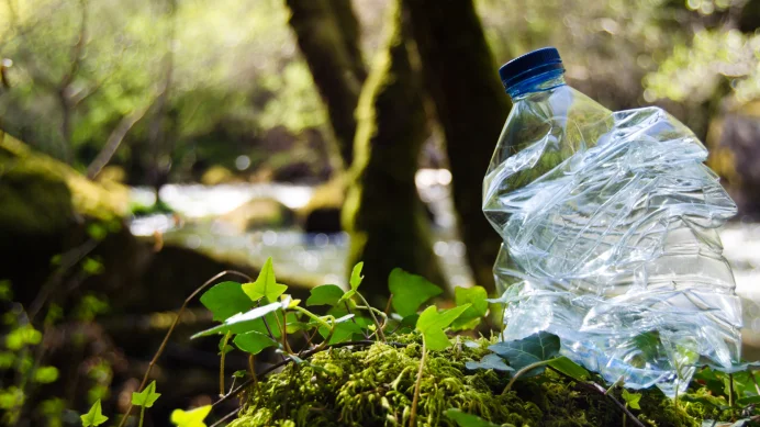 Plastik atıklar gübreye dönüştürüldü