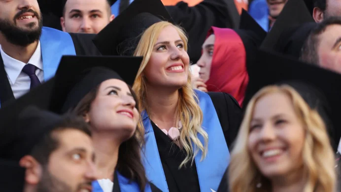 3 yıllık lisans ‘iş hayatına geçişi’ hızlandırabilir 3 yıllık lisans ‘iş hayatına geçişi’ hızlandırabilir