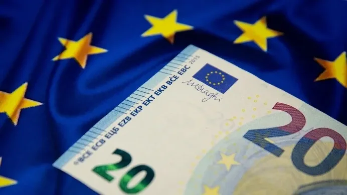 Euro Bölgesi'nde enerji şoku etkileri: Enflasyon tahminleri yukarı yönlü revize edildi
