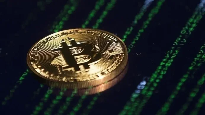 Bitcoin'de sert yükseliş: Fiyat yeniden 81 bin doları aştı