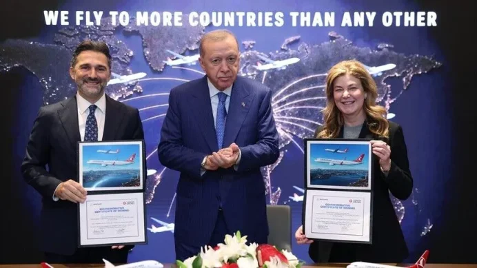 Dev sipariş kesinleşti: THY ve Boeing arasında 150 adet uçak anlaşması imzalandı