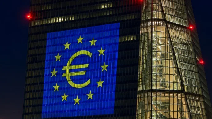 Euro Bölgesi’nde şirket kredileri hız kesti: 3 yılın zirvesinden geriledi