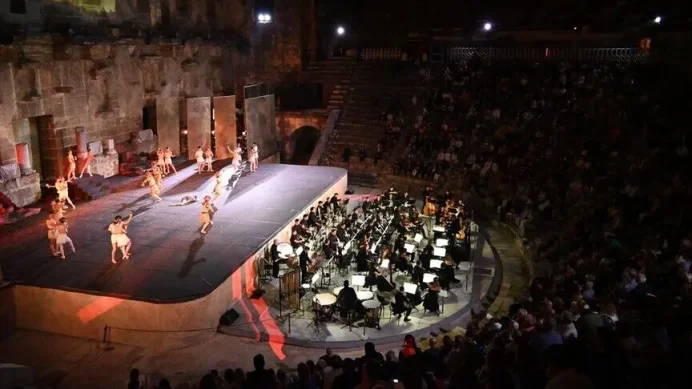 Opera ve bale festivallerine 90 binin üzerinde seyirci ağırlayacak Opera ve bale festivallerine 90 binin üzerinde seyirci ağırlayacak