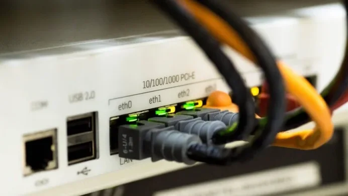 100 milyon barajı aşıldı: Türkiye 5 yılda 11,3 milyon yeni internet abonesine ulaştı 100 milyon barajı aşıldı: Türkiye 5 yılda 11,3 milyon yeni internet abonesine ulaştı