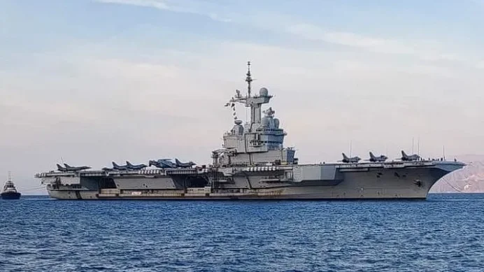 Fransa, Charles de Gaulle uçak gemisini Toulon’a geri çağırıyor: Hürmüz görevi sona erdi