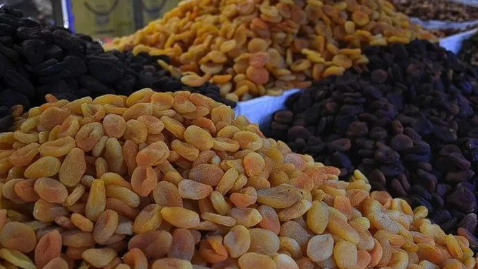Kuru kayısı ve Antep fıstığı ihracatta zirvede! En çok satış yapılan ülke Almanya Kuru kayısı ve Antep fıstığı ihracatta zirvede! En çok satış yapılan ülke Almanya