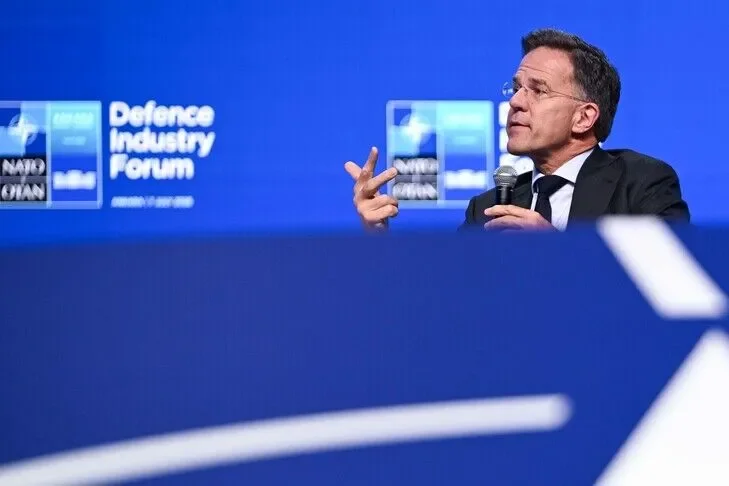 Rutte: 'Türk savunma sanayisi modeli uygulama için incelenmeli'