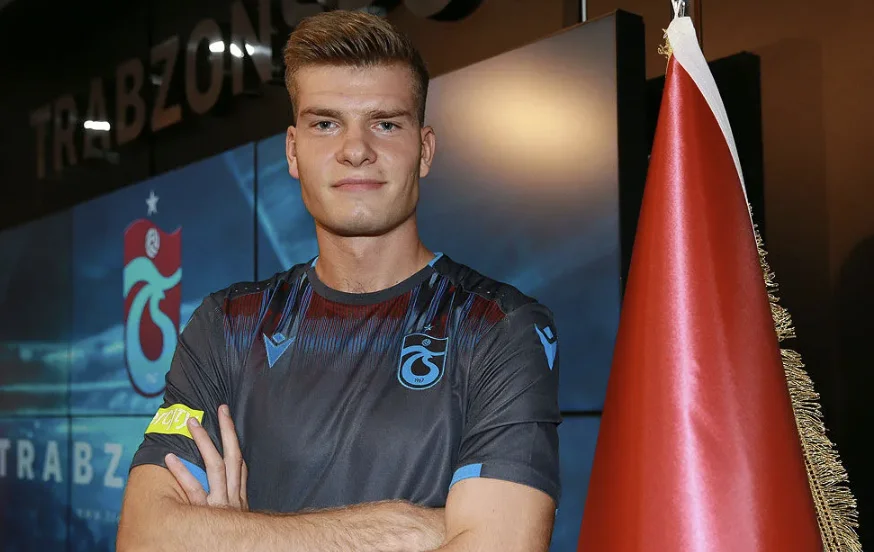 SON DAKİKA TRANSFER HABERLERİ: Serdal Adalı, Sörloth için yakın arkadaşı Atletico Madrid Başkanı ile görüştü!
